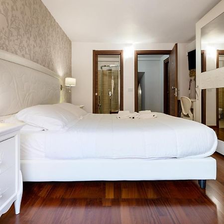 Porta Nazionale Dependance Bed & Breakfast Noto Exterior photo
